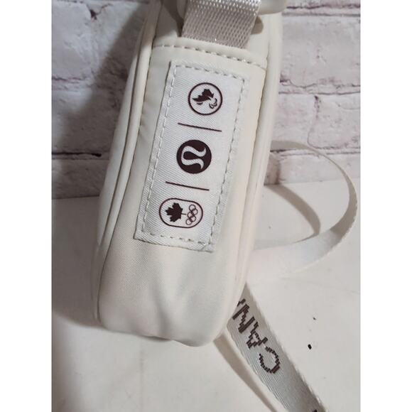 Lululemon 2022 Olympic Team Canada Future Legacy Crossbody Bag Ivory White EUC - Picture 5 of 12